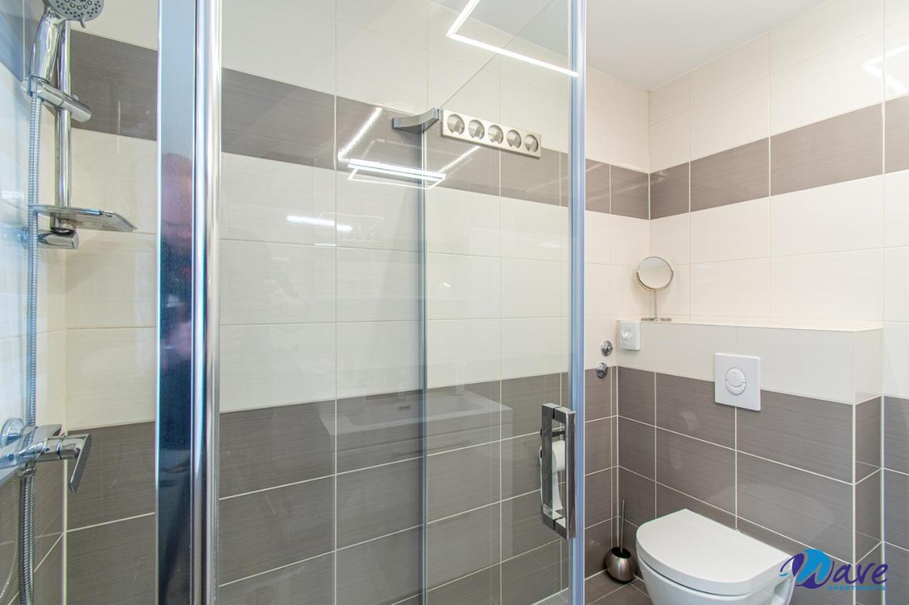 Modern Apartments Wave Near The Airport Velika Gorica Exterior foto